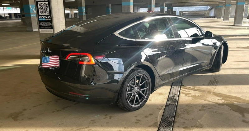 Tesla Model 3 cena 110000 przebieg: 117000, rok produkcji 2018 z Wrocław małe 106